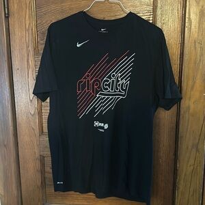 Portland Trailblazers 2019 Official Nike playoff t shirt. XXL Ripcity! Dri-fit